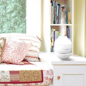 Total Comfort Essential Oil Cool Mist   Humidifier NIB